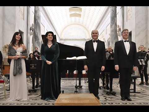 Luciano Miotto 9* de Beethovenn en  el Vaticano, parte bajo solo