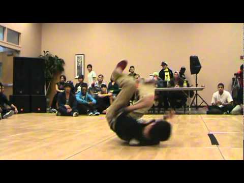 Christmahanakwanzaakah: Mighty Mischief Crew vs Deanna's Fan Club