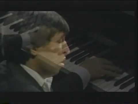 Murray Perahia plays Liszt Hungarian Rhapsody No.12 in C sharp Minor