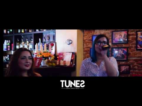 Cheap thrills - Karaoke at Tunes Pub Bucharest cu Gabriela