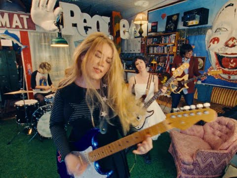 Daisy the Great - Dog (Official Video)