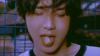 Download lagu HAECHAN 해찬 'Camera Lights' (Slowed and Reverb)  mp3