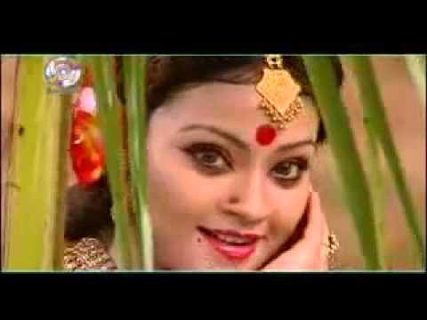 bristi pore tapur tupur