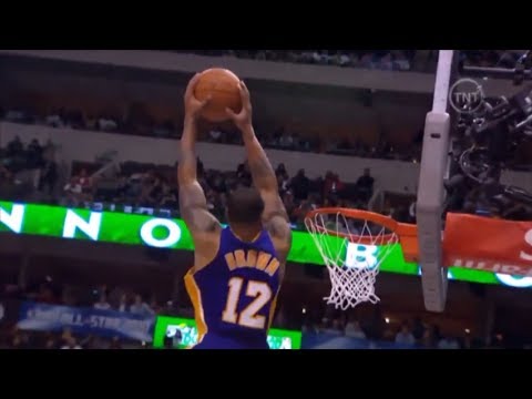 Shannon Brown - 2010 NBA Slam Dunk Contest (www.DontLetShannonDunk.com)