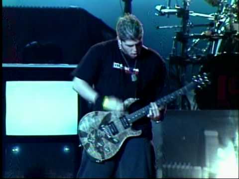 Linkin Park - 13 - Faint (Projekt Revolution Camden 2004)