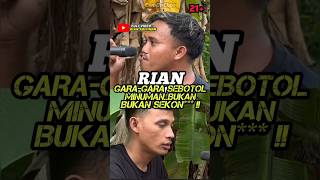 Download lagu Mustofa sings because of a bottle of drink‼️#fyp #viralvideo #ontrending #viral #mustofa #rianarifin mp3