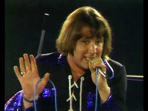 TROGGS I Can't Control Myself stereo