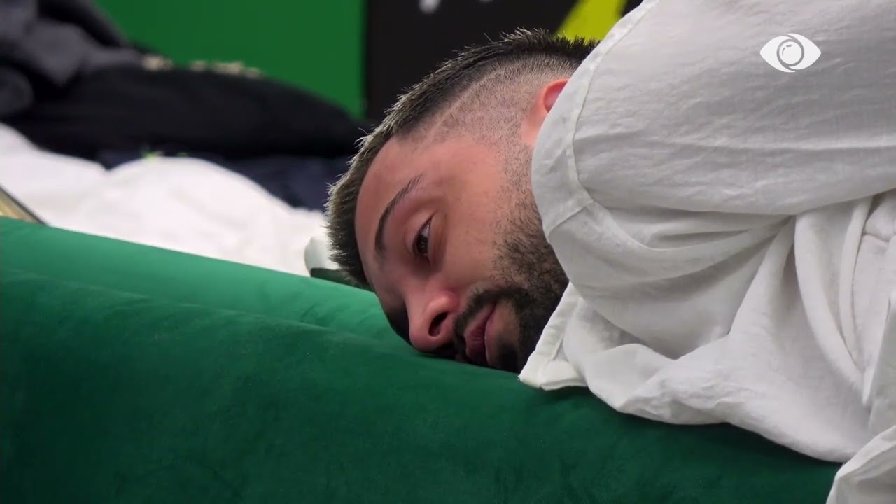 “Pse po luan?”/ Egli- Gjestit: Turp më qoftë që po luaj