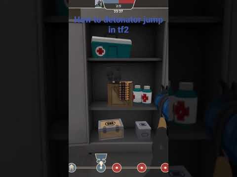 How to detonator jump in tf2