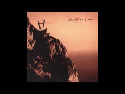 Bryn Fon - Un Funud Fach