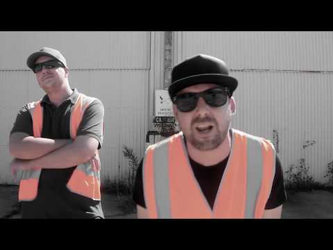 CROOKED WHITE  - CROOKED Feat 7ravesty