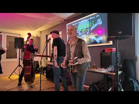 Cluas mit Flo „Die Feder“ & M. Andolini live im SixtyFour Maisach 2025  (1/2)