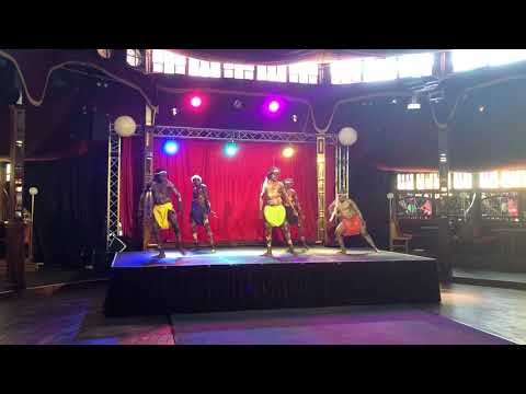 Djuki Mala dancers at Perth Fringe Festival