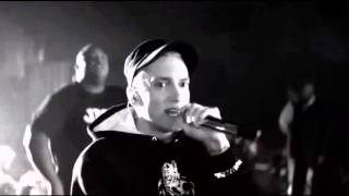 EMINEM'S FASTEST RAP EVER 100WORDS/15secs