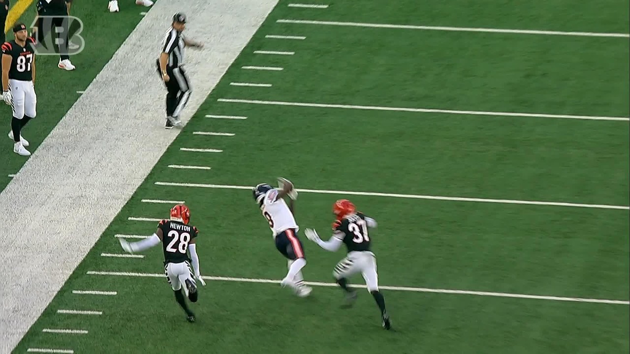 Case Keenum puts it on them money for Jahdae Walker