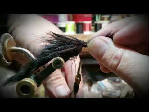 Fly tying video: the NP Bunny Leech