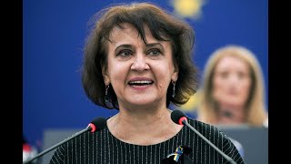 Ukrainian writer Oksana Zabuzhko addresses the European Parliament