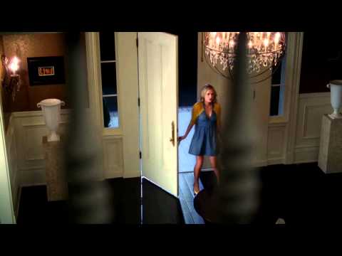 True Blood Season 4: Sookie Sees Bill's Revamped House