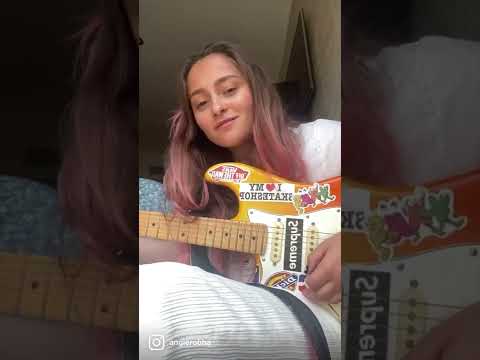 Video by Angie Robba #shorts #playtronica #playtron