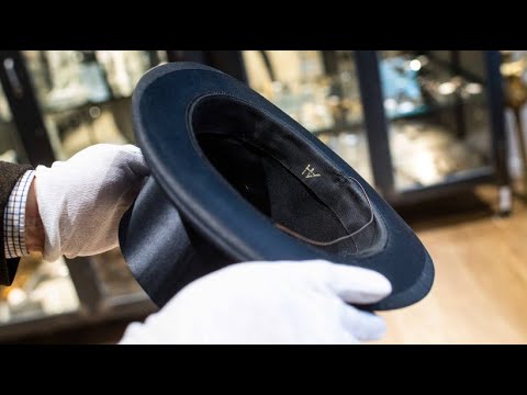 Hitler's top hat is auctioned