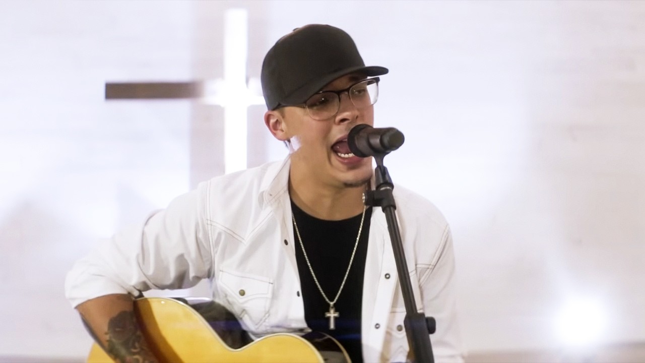 Chase Matthew - She Loves Jesus (Official Music Video)