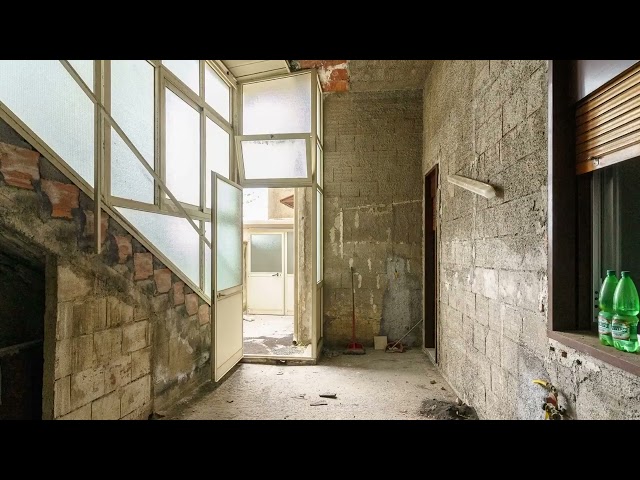 Aci Castello - indipendente con terrazze