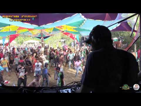 Daymolition vs Meskita @ Special Cosmic Change II (TranceFormatiohm) Full HD