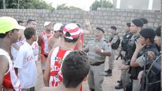 preview picture of video 'Saída dos torcedores do CRB em Penedo'
