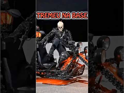 Motoqueiro Fantasma encontrou ele na esquina e... Ghost Rider Prank