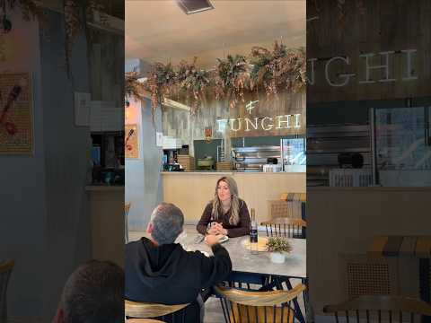 Στους 2 ... Τρίτος δεν χωρεί Μαρία 😂 #funny #humor #comedy #dimitris_maria #fail #memes #viralvideo