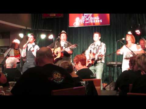 Ben Thompson siniging Baby What I Say at Jeff Lewis after party at the Hard Rock EW2015