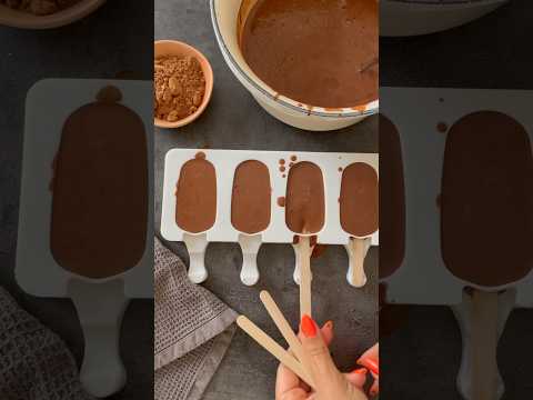 EASY dairy-free chocolate popsicle 🍦 3-INGREDIENTS ONLY!! 😎💪🏻 | fromtheground
