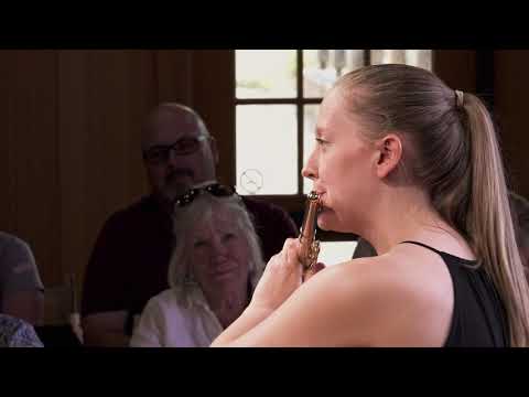 Clarke: The Great Train Race - Emma Resmini