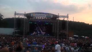 "Further On Up the Road" (Live) - Steve Miller Band @ Artpark