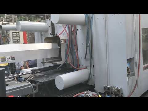 2001 VAN DORN 1100-6800 CALIBER Injection Molding Horizontal/Vertical | Machinery Network (2)