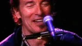 Waitin&#39; On A Sunny Day (solo acoustic) Bruce Springsteen 4/25/2005 Detroit, MI