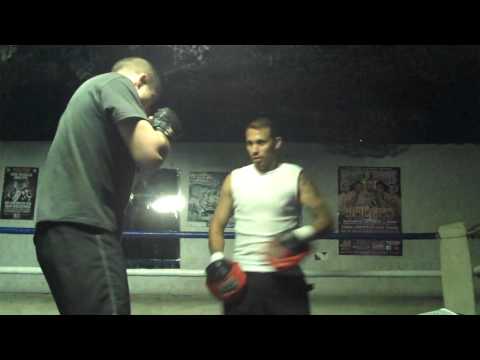 ALEX PRETTY BOY SILVA WORKING HIS LIGHTWEIGHT JESUS REYES ON HANDS