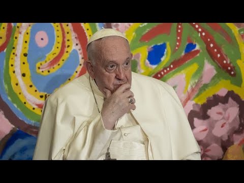 البابا فرنسيس مصاب بحمى وألغى برنامجه لصباح الجمعة