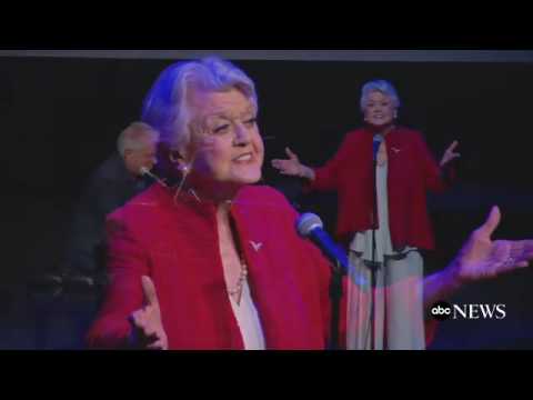 , title : 'Angela Lansbury Sings ’Beauty and the Beast’ at Lincoln Center'