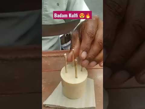 Esi Badam Kulfi Khai hai kabhi? 😍🔥 | #kulfi #badambadam #shorts #trending #icecream