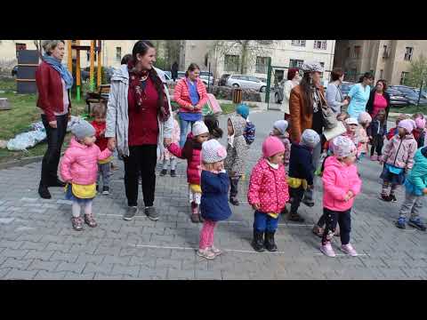 Jazmineknal az ovodaban tanc1 -  2019.04.12