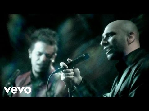 Gripin - Sensiz Istanbul'a Düsmanim ft. Emre Aydın