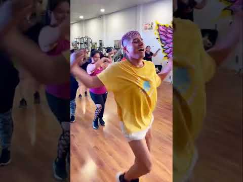 PAPILLÓN - MIX SELVA / isla bonita / La gata bajo la lluvia / Mal amor