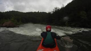 preview picture of video 'Mike's Rapid  on the Upper Ocoee River - 8' Drop - Class 4+ Rapid in a K2'