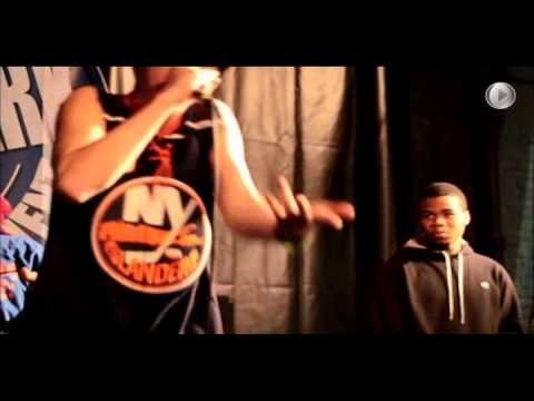 Leo Skuxx- Bitches Live Performance