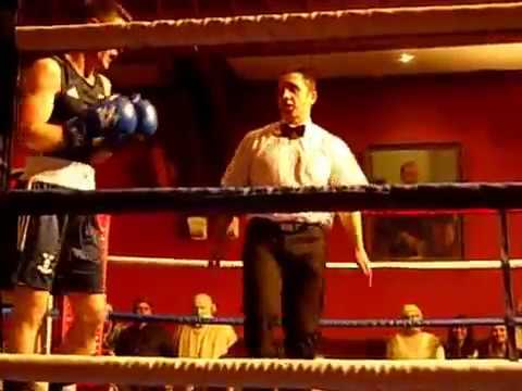 SS103941 - 2015 OXFORD UNIVERSITY "TOWN V GOWN" BOXING MATCH