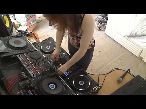 DJ Tyujia - Genre Chaos [aka Fuck Yeah Birthday Mix] (Hardcore|Electronica|Ravebreaks|Dubstep)