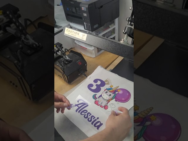 Vídeo relacionado con Camiseta Personalizada Cumpleaños Edición Limitada (L, negra)