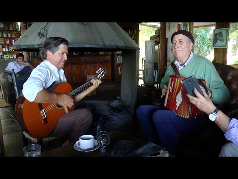 ENTRE MATES Y GUITARRAS PROGRAMA 500 - 14 DE ENERO DE 2023