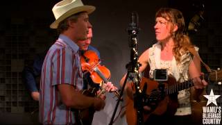 Foghorn Stringband - I&#39;m Longing For Home [Live at WAMU&#39;s Bluegrass Country]